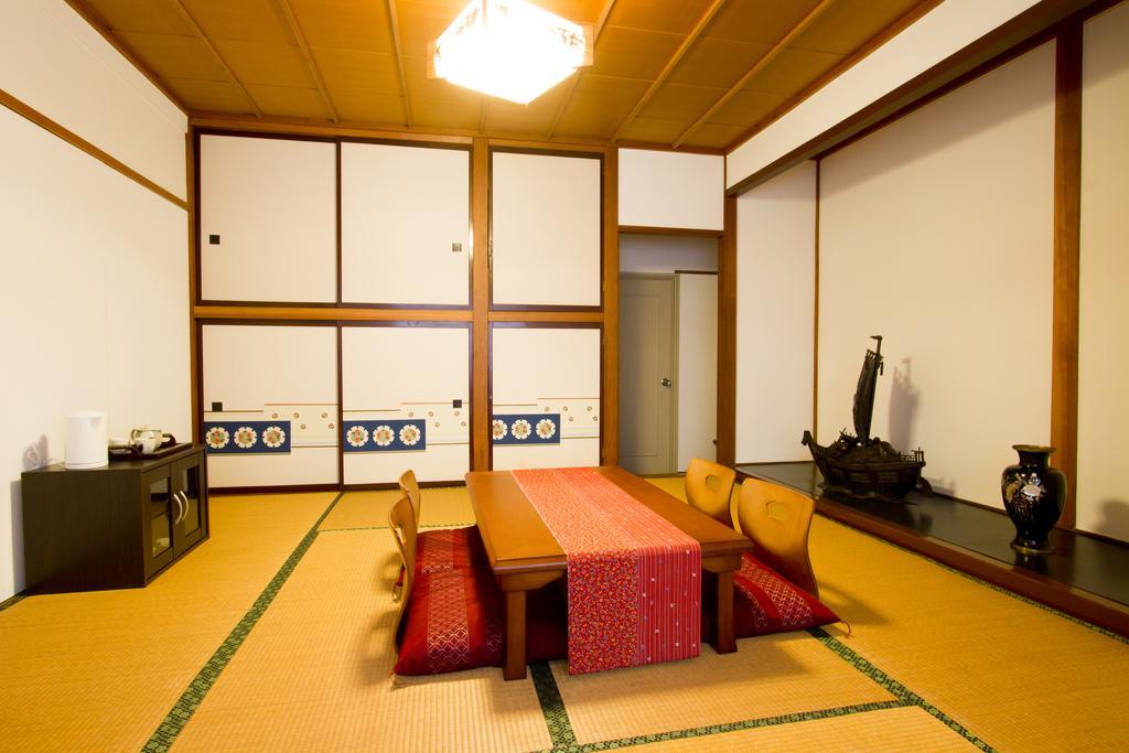 Guesthouse Fujinokura Kawaguchiko Ekimaeten Фудзикавагутико Экстерьер фото
